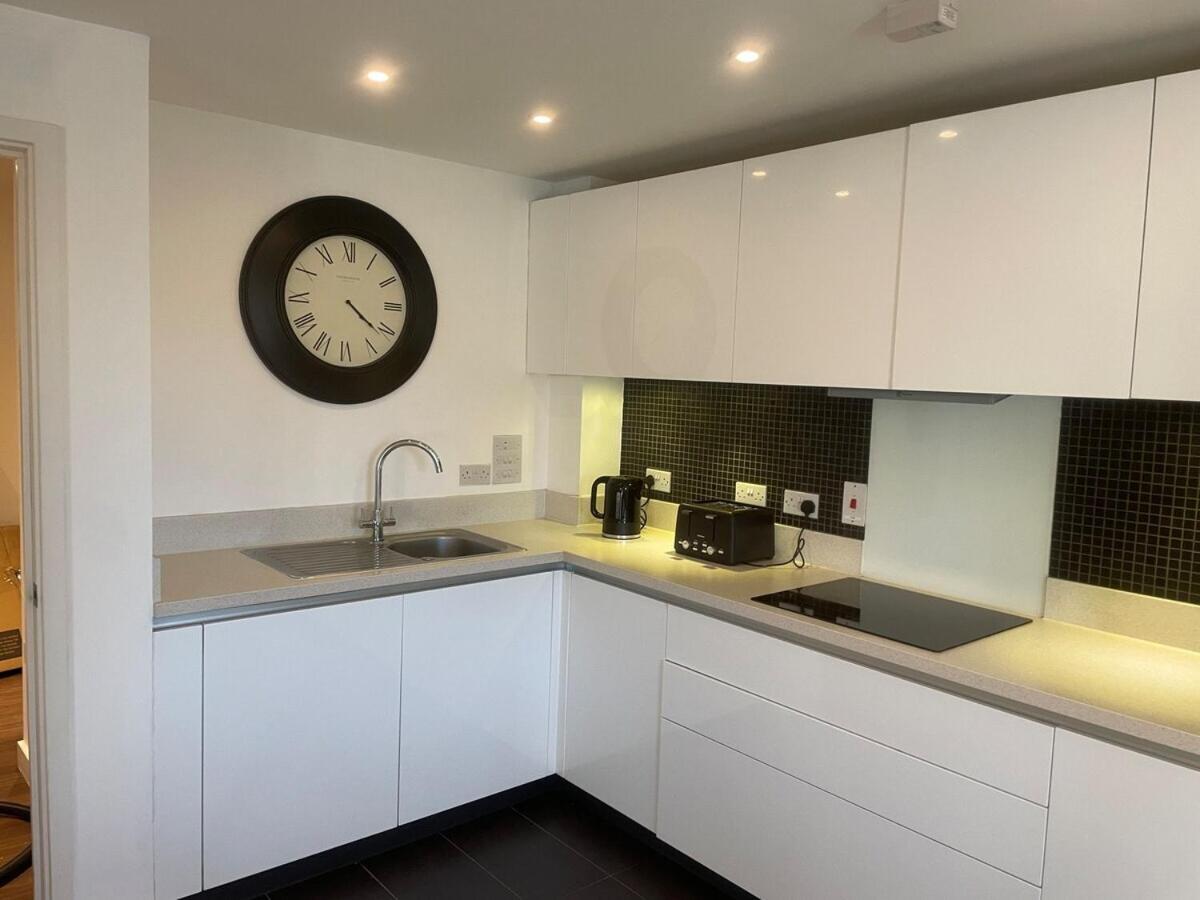 Superior Cambridge 2 Bed Apartment Inc King Bed Trumpington Exteriör bild