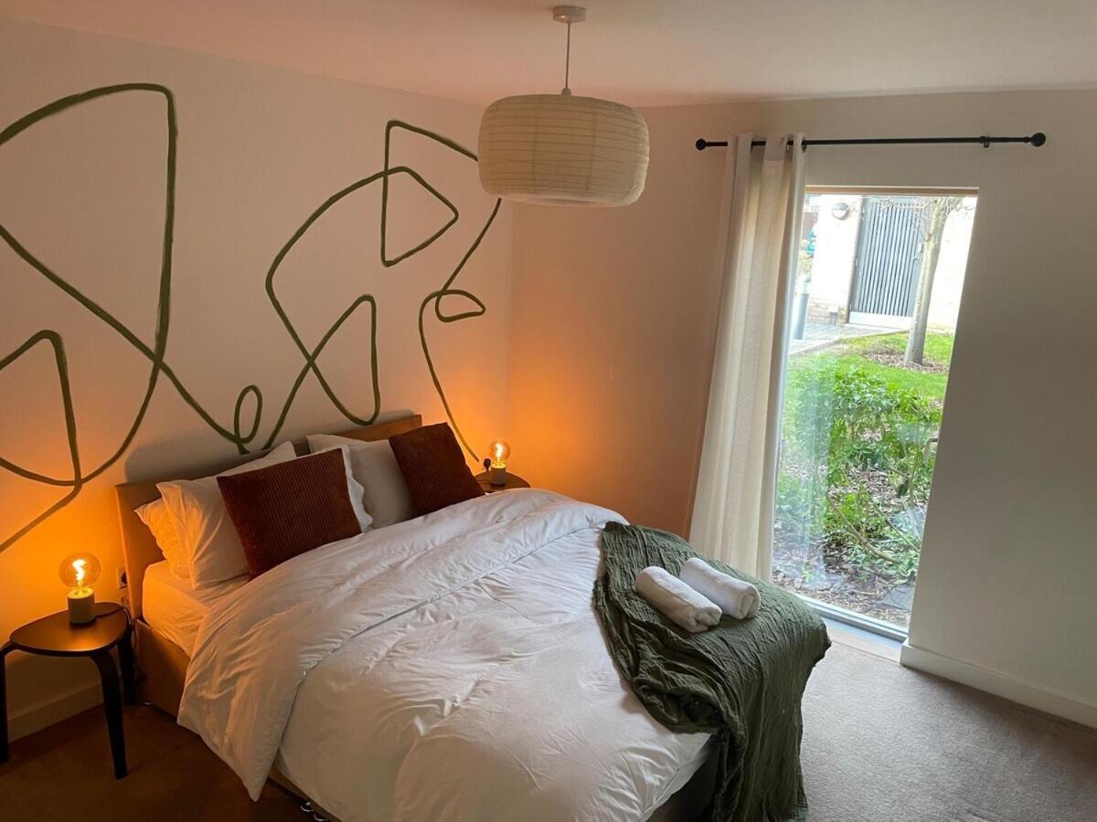 Superior Cambridge 2 Bed Apartment Inc King Bed Trumpington Exteriör bild