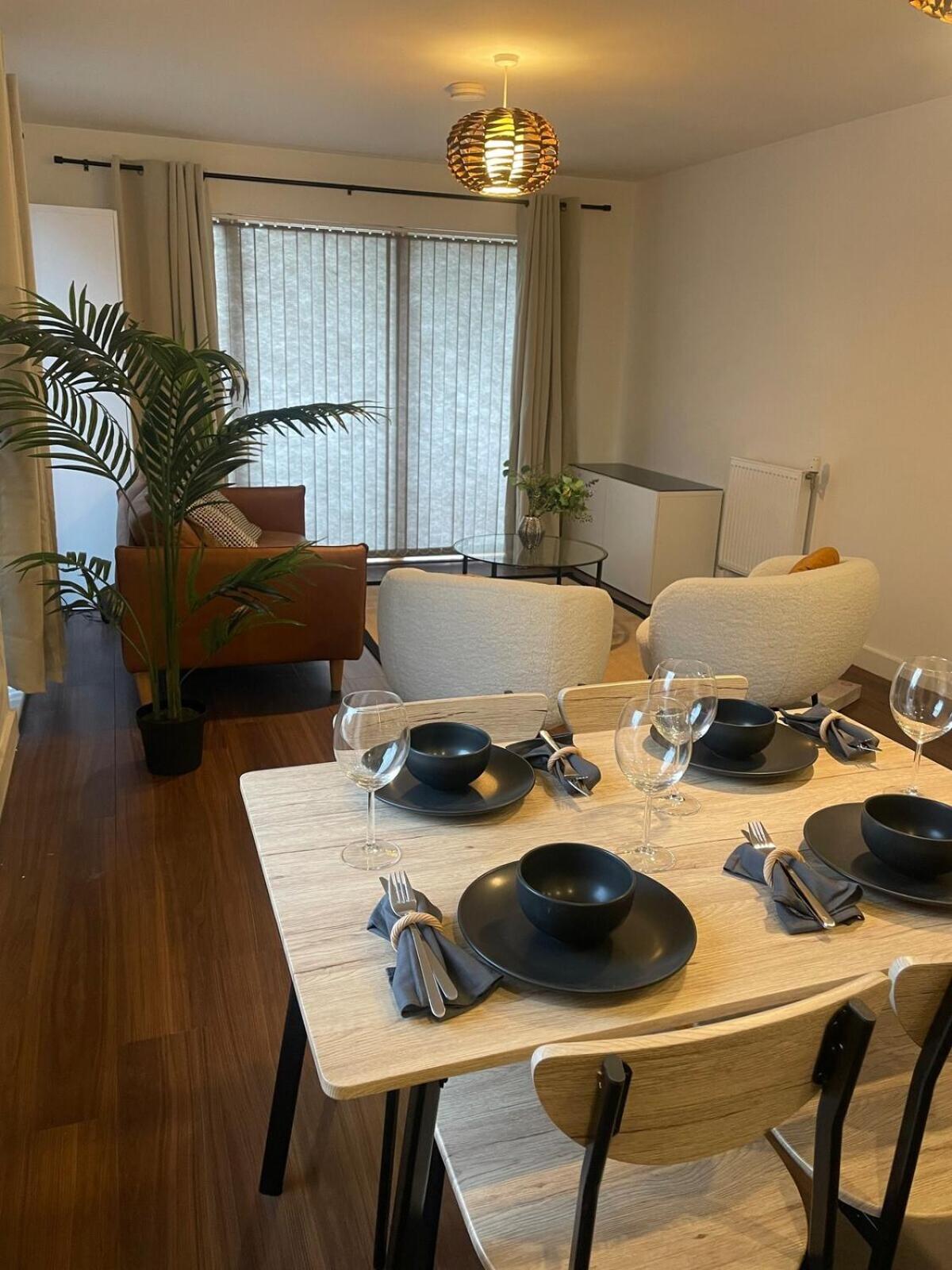 Superior Cambridge 2 Bed Apartment Inc King Bed Trumpington Exteriör bild