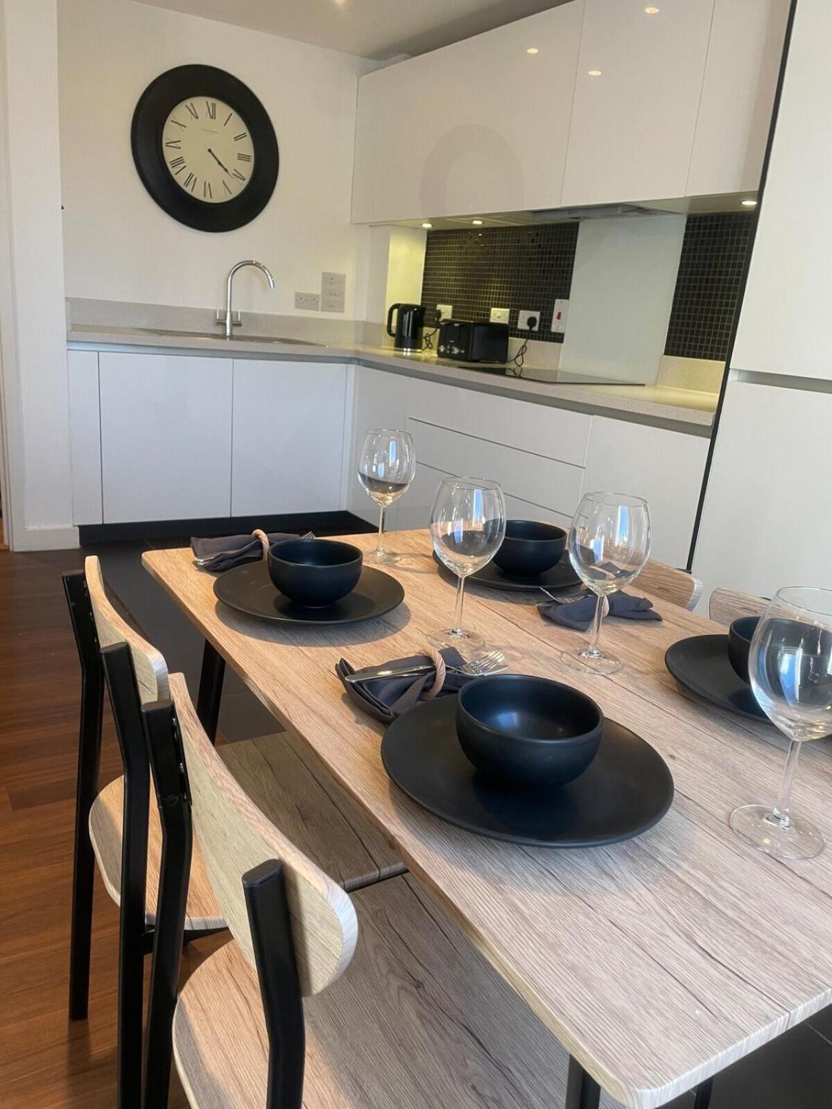 Superior Cambridge 2 Bed Apartment Inc King Bed Trumpington Exteriör bild